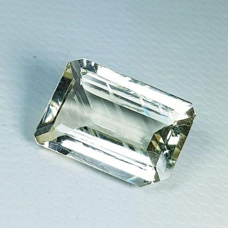 2.95 ct Natural Scapolite Emerald Cut (1 of 5)