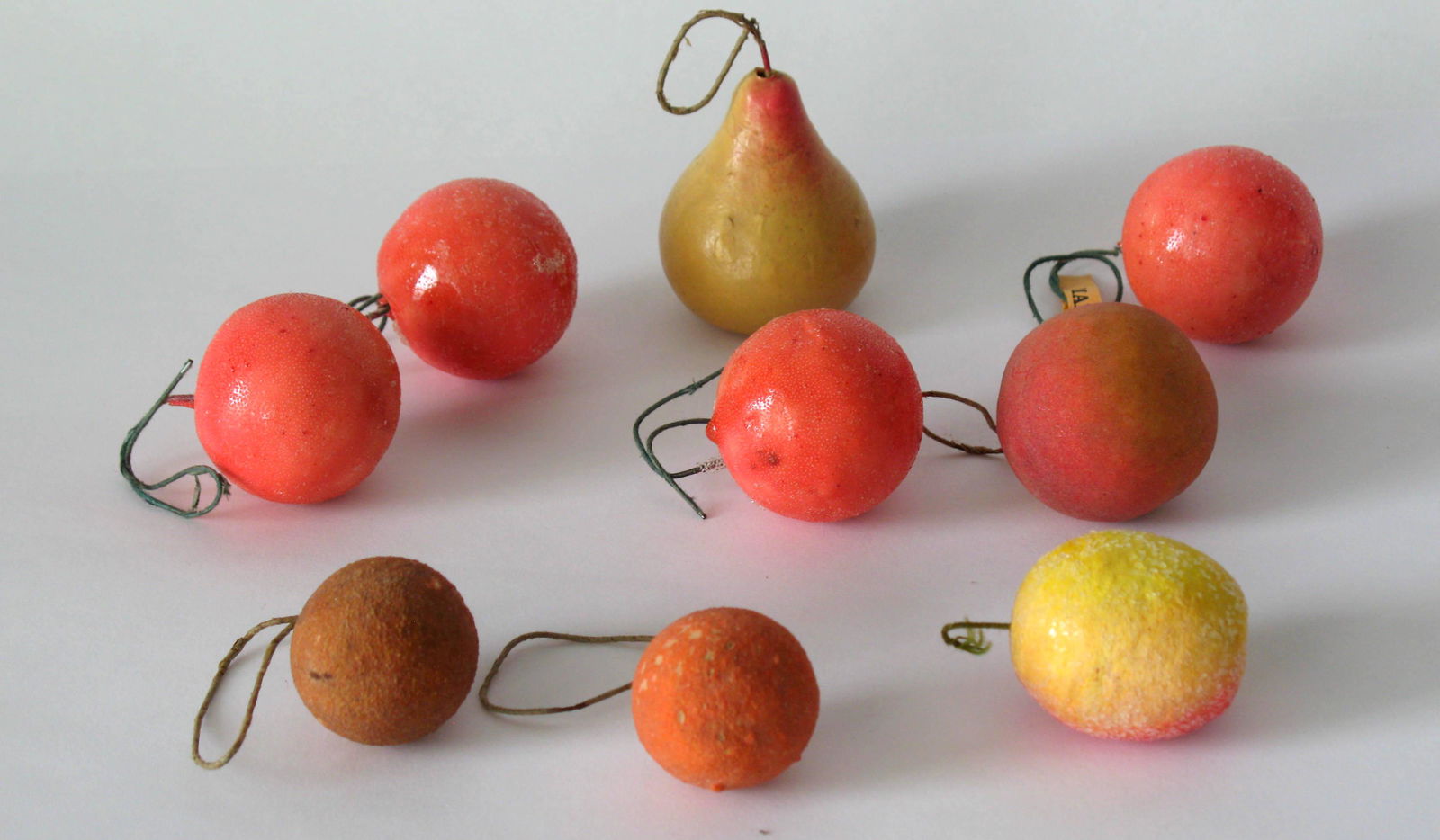 Group Of Vintage “sugar Plum” Christmas Ornaments. (1 of 1)