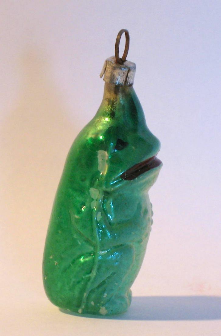 Early Glass Frog Christmas Feather Tree Ornament. (1 of 3)