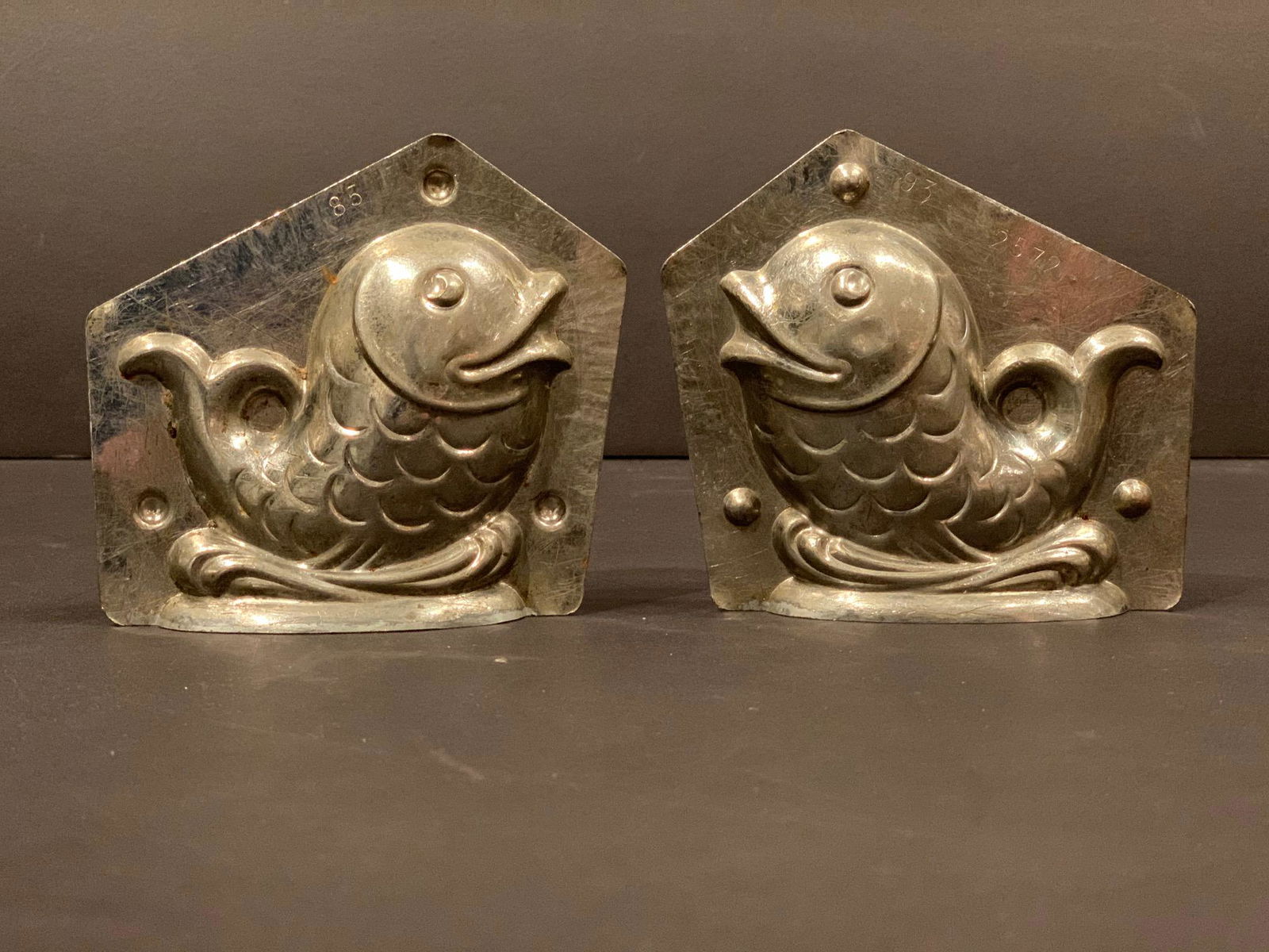 Pair Whimsical Fish 2-piece Chocolate Mold (1 of 3)
