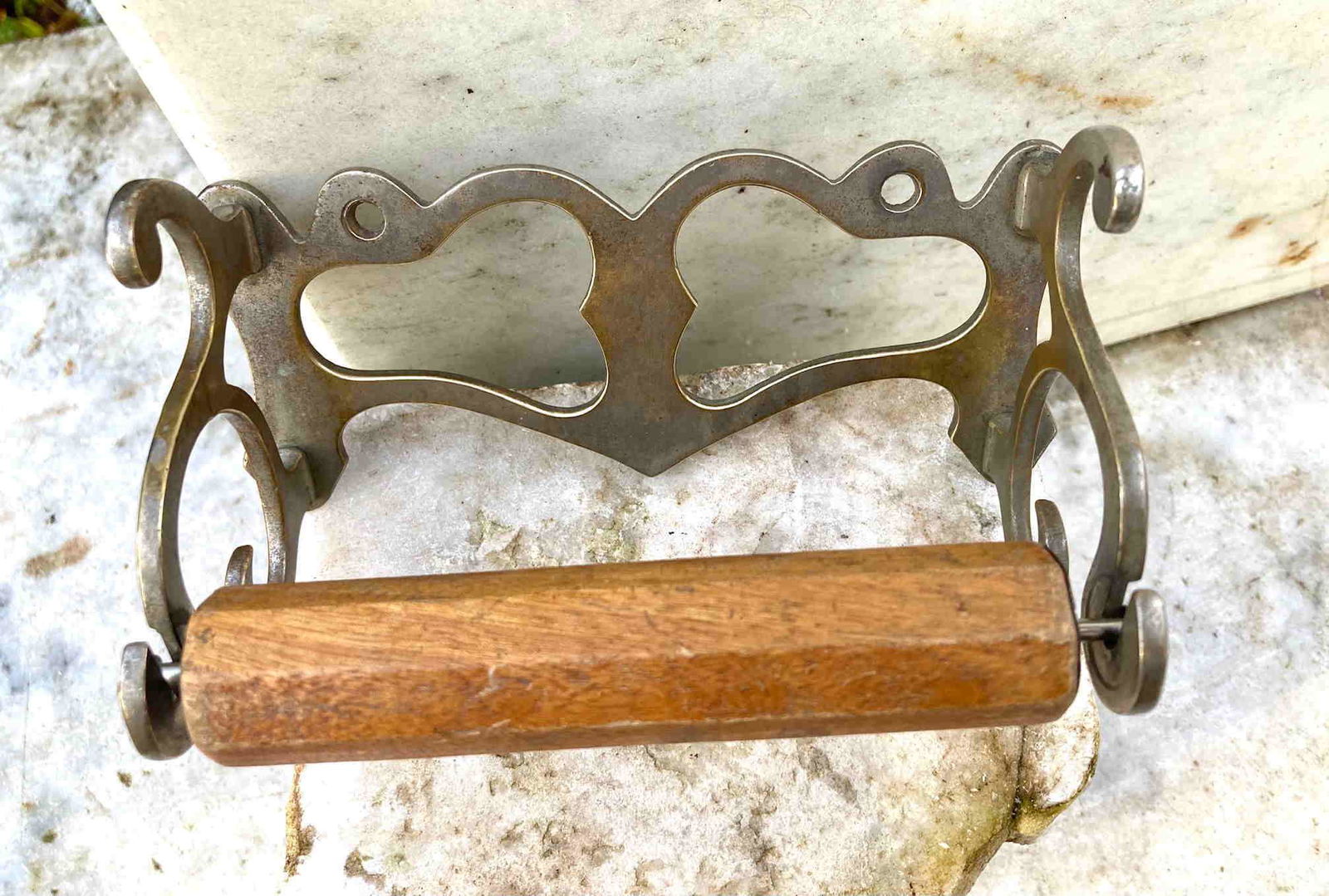 Early 20thc nickel plated brass bathroom tissue holder (1 of 4)