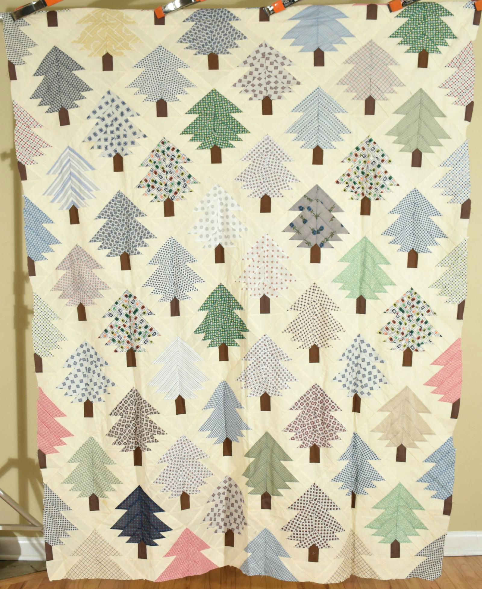 40's Christmas Tree Quilt Top (1 of 8)