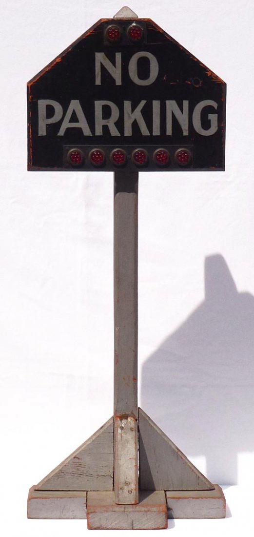 Folky No Parking sign with glass reflectors (1 of 10)