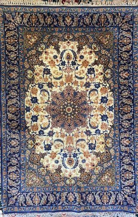 Antique Persian Isfahan,3’6”x5’2”, Lamb Wool on Silk, (1 of 11)