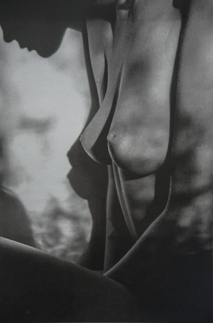 JEANLOUP SIEFF - Profiles, Paris, 1989: Artist: JEANLOUP SIEFF Title: Profiles, Paris, 1989 Medium: Photo Litho, 1996, Germany Dimensions: 7.4x11.15" Description: Heat Wax Mounted on 11x14" Conservation Board Artist Bio: Jeanloup Sieff (193