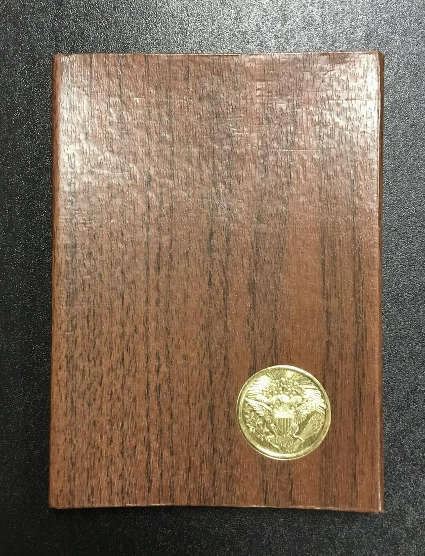 1971 Eisenhower Uncirculated Silver Dollar (Brown Pack) (1 of 6)