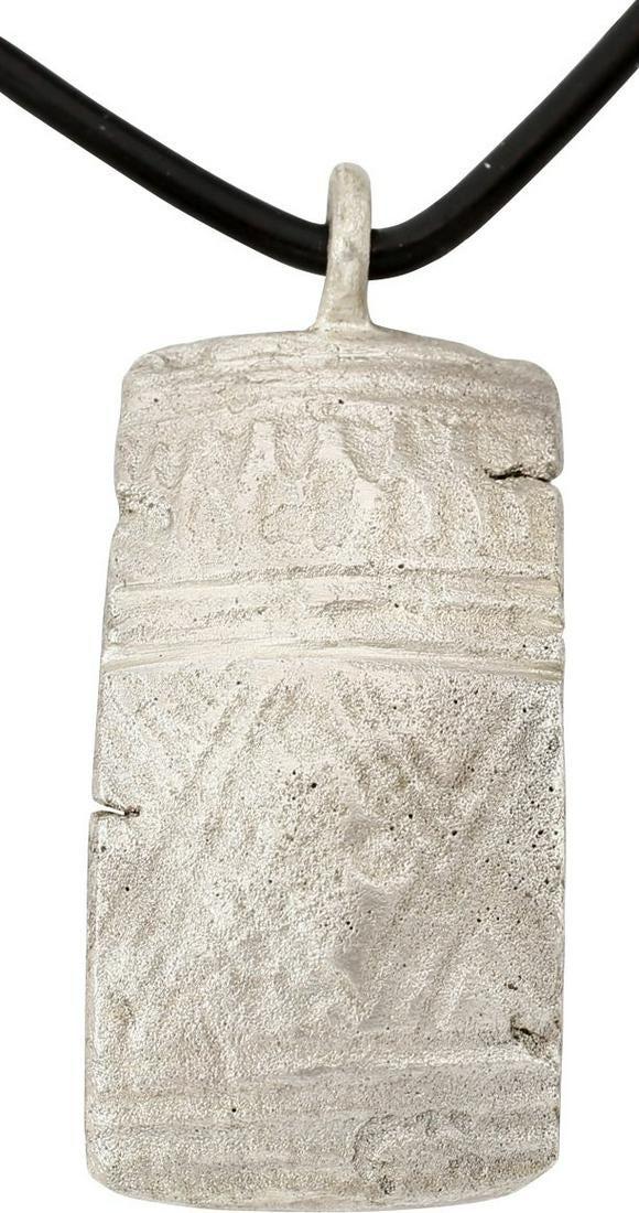 RARE VIKING WARRIOR’S BRACELET PENDANT NECKLACE: 10th-11th century AD. Vikings were highly skilled metallurgists, and as a result, breaking metal had supernatural significance for them. Breaking ringjarn (iron rings) as shown on the Larbro Stone in 