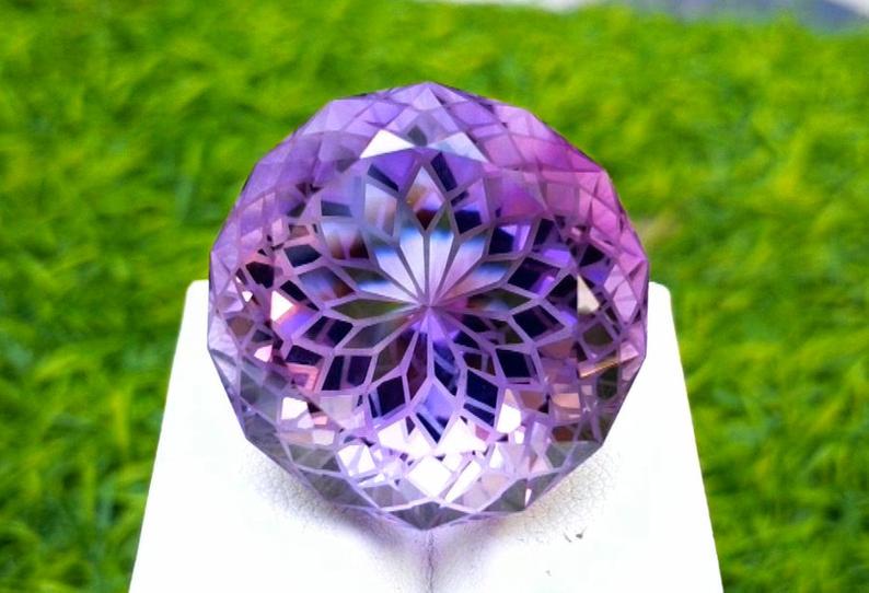 Amethyst, 62.90 Carats Natural Top Color Fancy Flower (1 of 3)