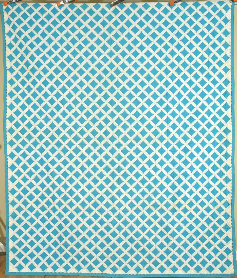 Cathedral Windows Quilt (1 of 5)