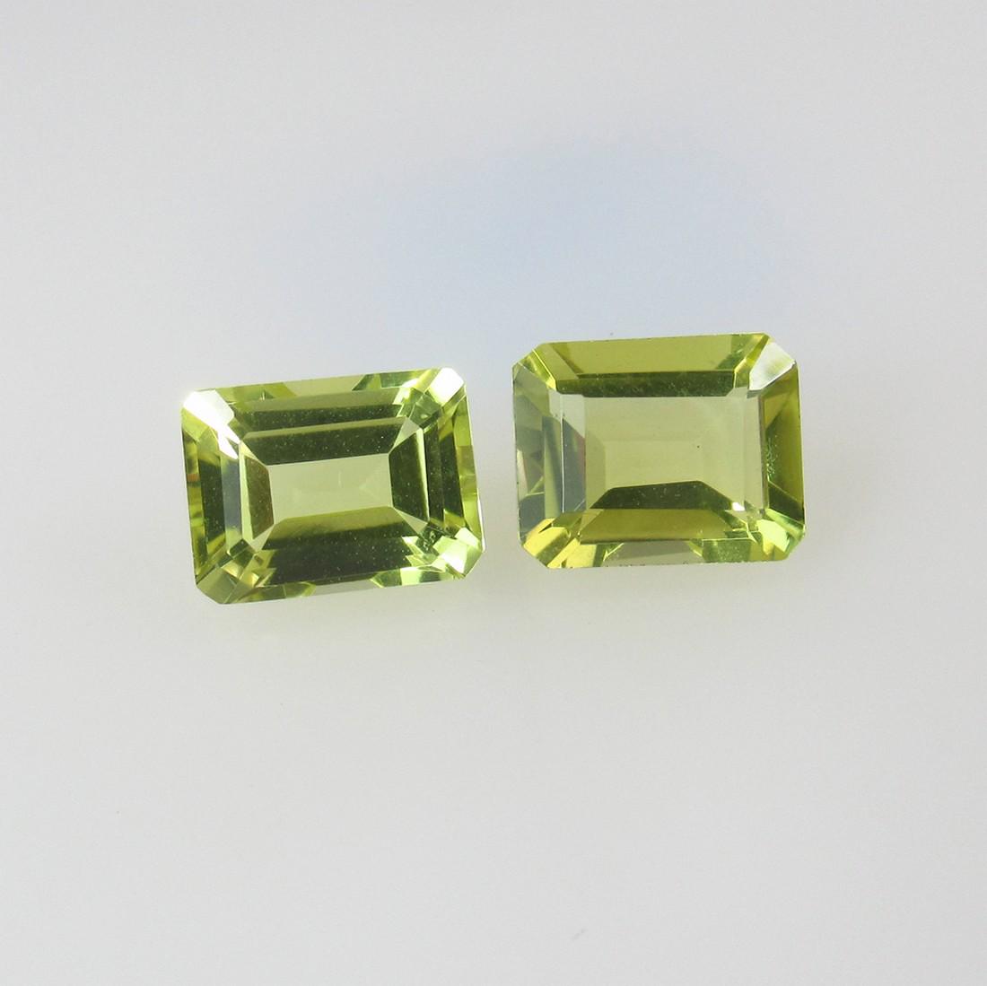 4.56 Ct Natural Lemon Quartz Octagon Pair: No Reserve! Title: 4.56 Ct Natural Lemon Quartz Octagon Pair Stone Clarity: VVS Gemstones: Natural Lemon Quartz Carat Weights: 4.56 Size/Dimensions: 9.10 x 6.80 x 5.10 mm / 2 PC's Additional Informati