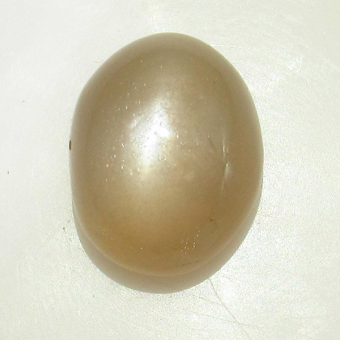 15.24 Ctw Natural Moonstone Oval Cab: No Reserve! Title: 15.24 Ctw Natural Moonstone Oval Cab Stone Clarity: Transparent Gemstones: Moonstone Size/Dimensions: 15.24 Carat Weights: 16.40 x 13.20 x 9.40 mm Additional Information: Nice Oval 