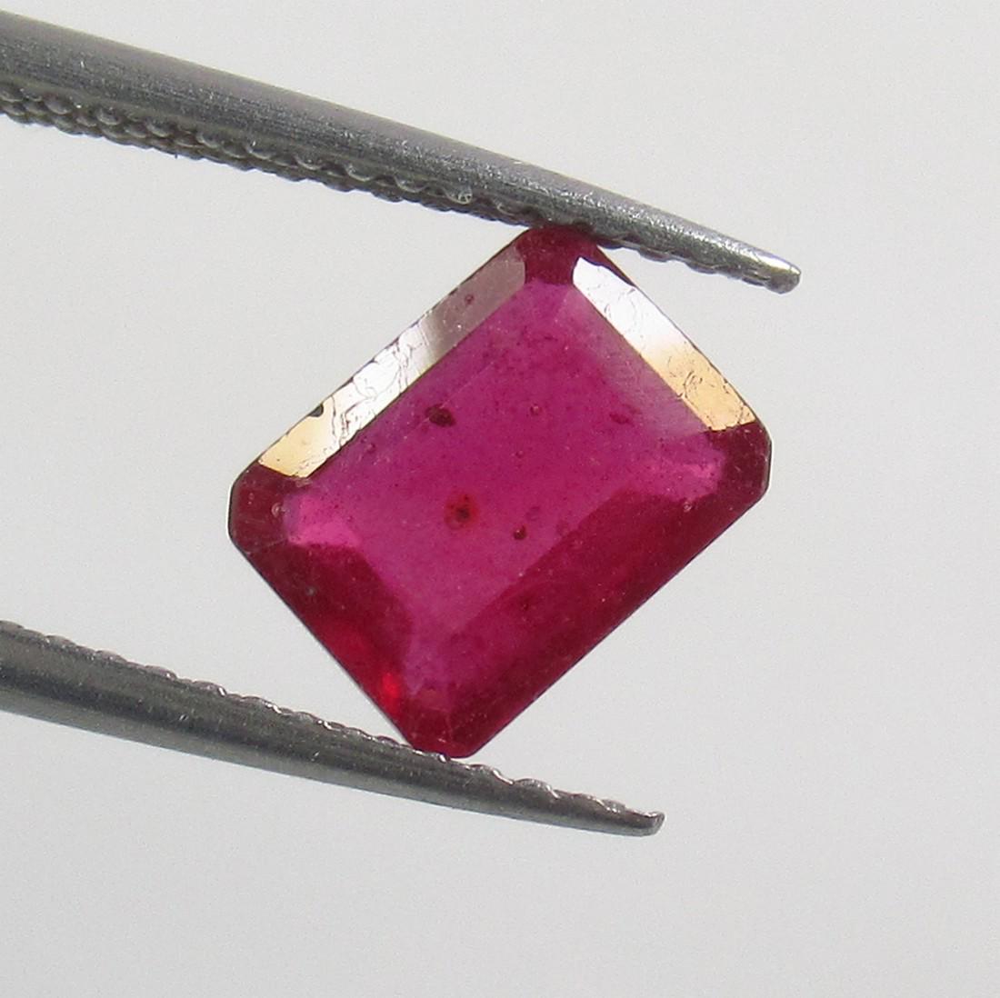 1.80 Ctw Natural Red Ruby Octagon Cut (1 of 2)