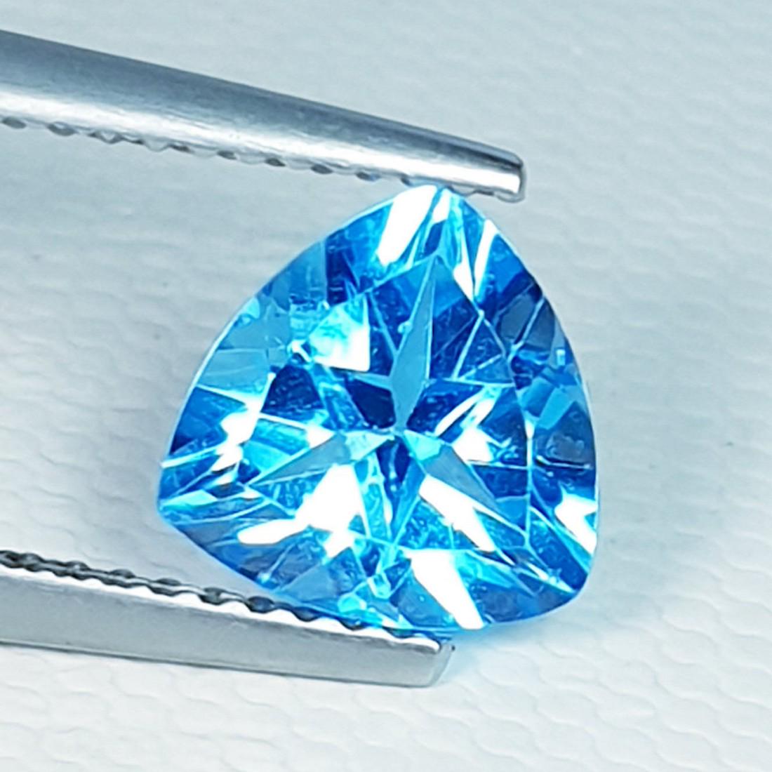 2.12 ct Natural Swiss Blue Topaz Triangle Cut (1 of 4)