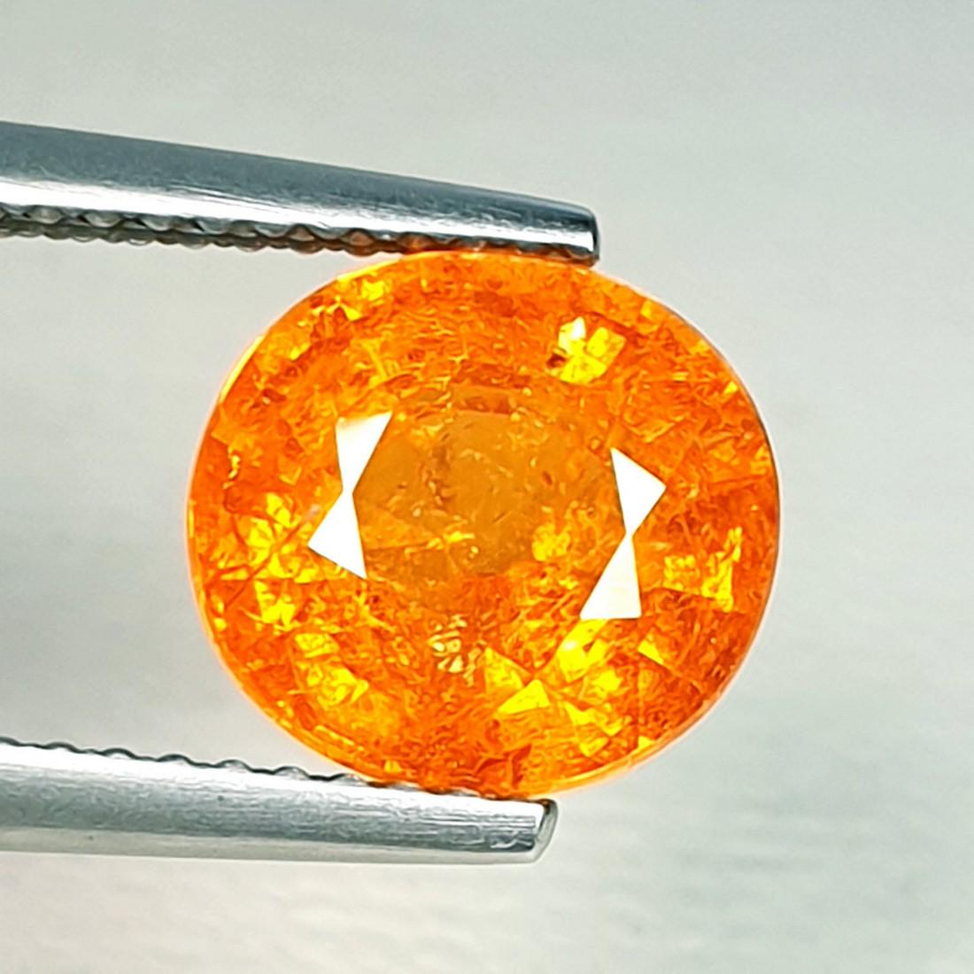 Natural Spessartite Garnet Oval Cut - 3.73 ct (1 of 4)