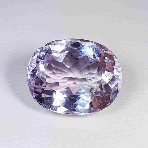 15.85 ct Natural Pink Kunzite Oval Cut (1 of 6)