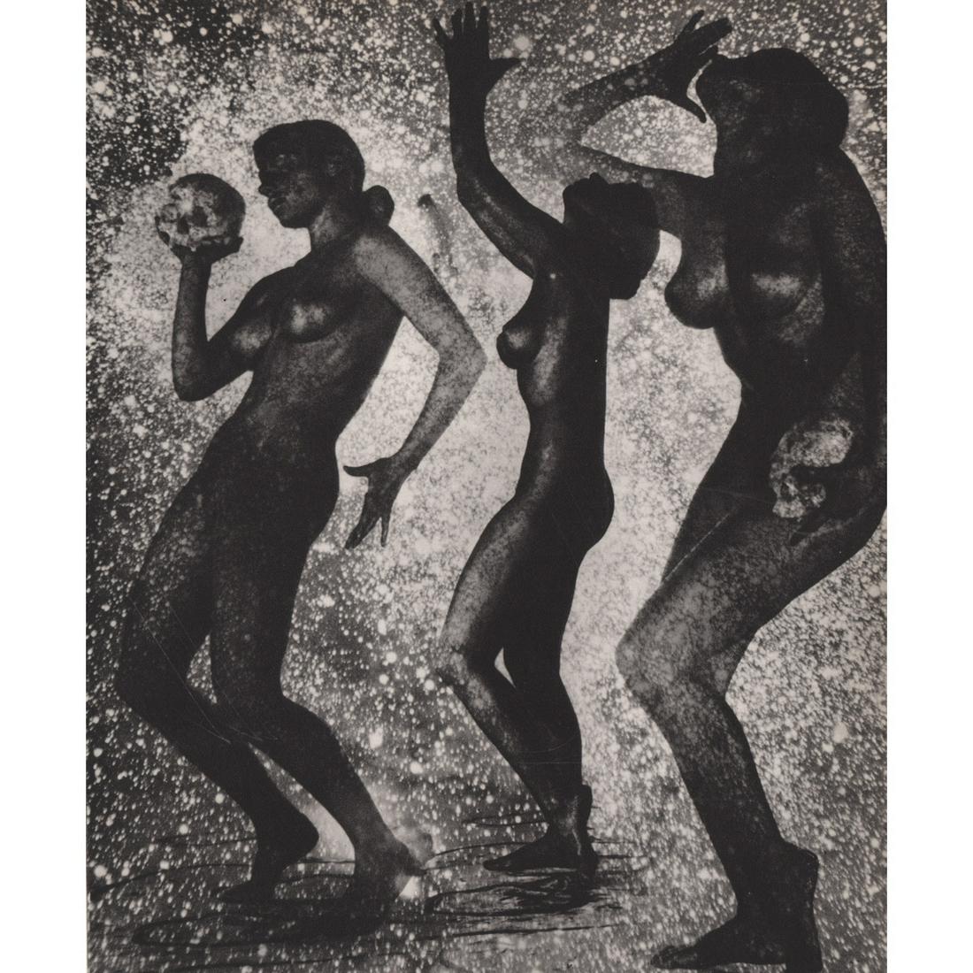 ANDRE DE DIENES - Nudes: Artist: ANDRE DE DIENES Print Title: Nudes Medium: Sheet-fed Gravure Printing Date: 1950s Printed in Japan Image size approx. 9 x 7.25 inches Andre De Dienes (1913-1985) was a Hungarian photographer,