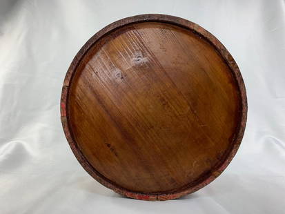 Antique Wood Wash Tub: Title: Antique Wood Wash TubDescription: Antique Wood Wash TubDate/Period: early 20th centuryMaterial Used: Wood and Metal Size :14" Wide x 6.5" Tall Reserve: $90.00 Shipping:Domestic: Flat-rate of