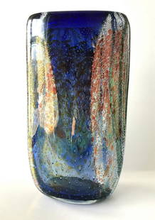 Fascinating Murano style blown glass vase 28cm 2.9 kg: Title: Fascinating Murano style blown glass vase 28cm 2.9 kgMaker: Origin: Date/Period: mid centuryMaterials: blown glassSize:15x8 cm, H28 cmDescription: unique masterpiece from blown glass Reserve: