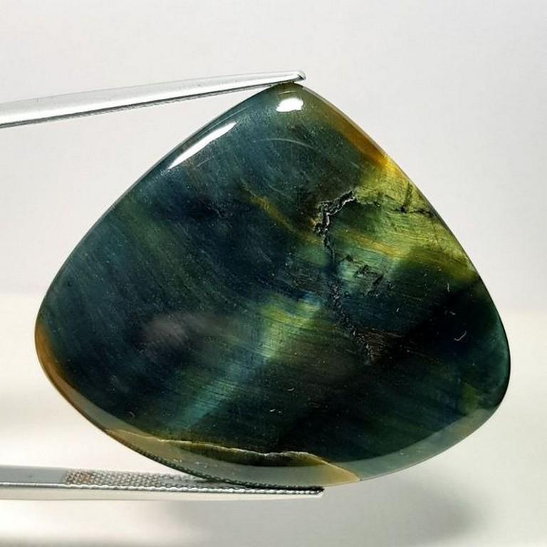 43.10 ct Natural Tiger Eye (1 of 5)