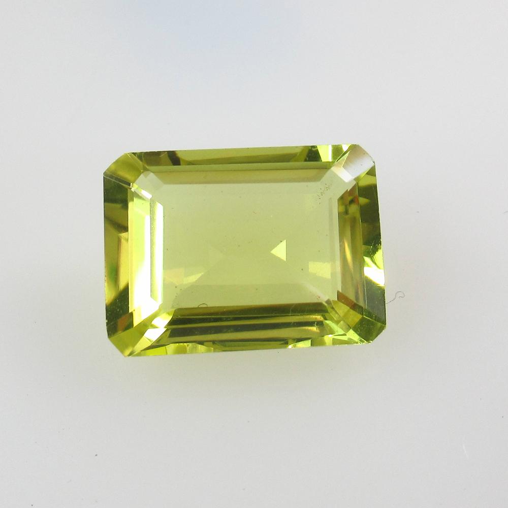 9.60 Ct Natural Lemon Quartz Octagon Cut: No Reserve! Title: 9.60 Ct Natural Lemon Quartz Octagon Cut Stone Clarity: VVS Gemstone: Natural Lemon Quartz Carat Weight: 9.60 Size/Dimensions: 16.00 x 11.80 x 6.60 mm Additional Information: Good L