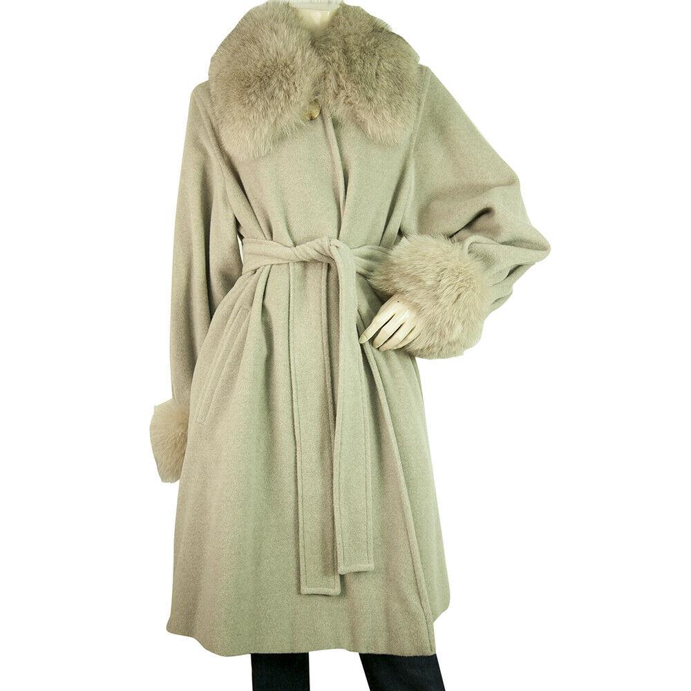 Max Mara Light Gray Virgin Wool & Fur Single Button: Max Mara Light Gray Virgin Wool & Fur Single Button Belted Coat size D 36, It 40 Max Mara presents this classic beauty, a winter must have in such a luxurious quality!! It features long sleeves, singl