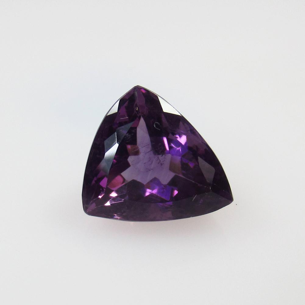 7.28 Ct Natural Lemon Quartz Octagon Cut: No Reserve! Title: 7.28 Ct Natural Lemon Quartz Octagon Cut Stone Clarity: VVS Gemstones: Natural Lemon Quartz Carat Weights: 7.28 Size/Dimensions: 13.90 x 10.00 x 6.40 mm Additional Information: Good
