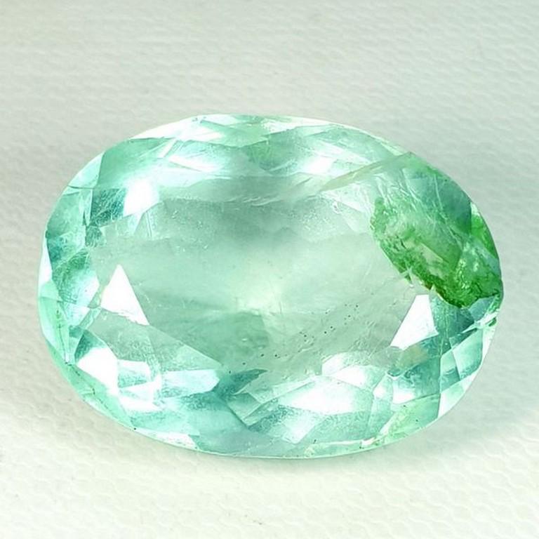 Natural Green Fluorite Oval Cut 38.60 ct (1 of 4)
