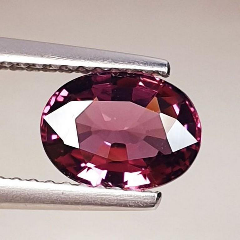Natural Hessonite Garnet Oval Cut 4.31 ct (1 of 4)