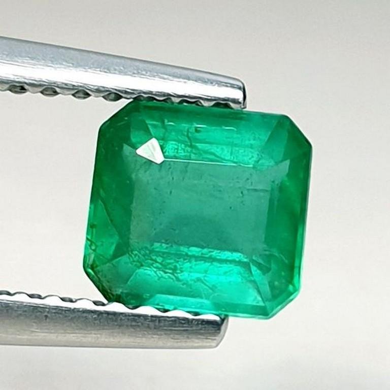Natural Emerald Oval Cut 1.25 ct (1 of 1)