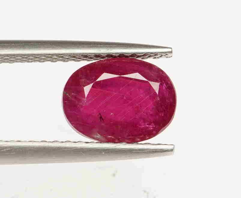 CERTIFIED 1.75 CTS UNHEATED NATURAL RUBY (1 of 6)