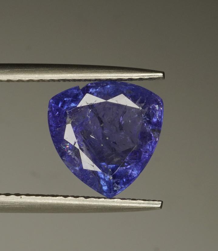No Reserve 3.06 Carat Tanzanite (1 of 2)