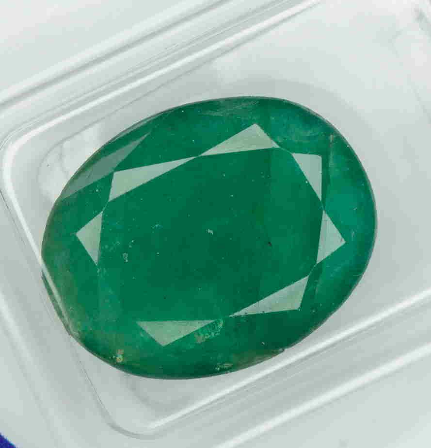 9.16 Carat Certified & Sealed Emerald (1 of 7)