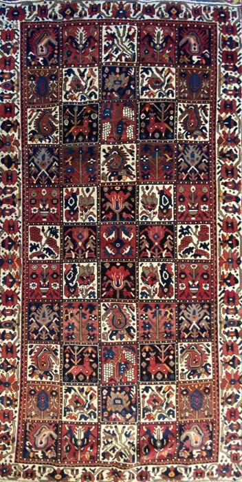 Hand-Knotted Persian Bakhtiari Rug, Mid to Late 20th (1 of 9)