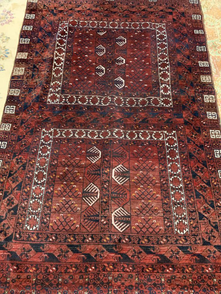 Semi Antique Hand Woven Persian Hatchlie 5.4x8.7: Title: Semi Antique Hand Woven Persian Hatchlie 5.4x8.7 Origin: Iran Size: 5.4x8.7 Material: 100 % Wool Circa:1940 Description: Semi Antique Hand Woven Persian Hatchlie 5.4x8.7 Reserve: $245.00 Shippi