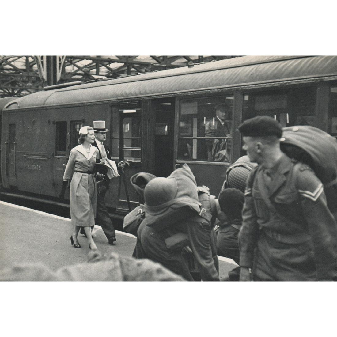 HENRI CARTIER-BRESSON - Going to Ascot via Train: Artist: HENRI CARTIER-BRESSON Print Title: Going to Ascot via Train Medium: Sheet-fed Gravure Printing Date: 1950's Printed in France Image Size approx: 6.5 x 9.75 inches Henri Cartier-Bresson (1908-2