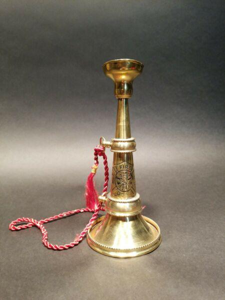 9" Brass Fireman Presentation Horn Speaking Trumpet: 8 3/8" x 3 3/4" Well made reproduction brass Fire Fighter presentation speaking horn. Be sure to see the pictures.. looks old but is actually new.. About the Items: The item in the images is just a mo