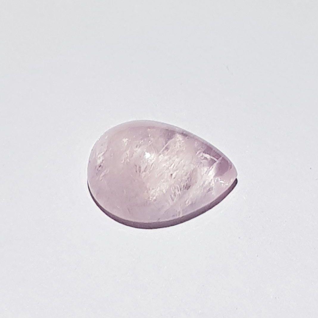 4.05 ct Natural Pink Morganite: No Reserve! Title: 4.05 ct Natural Pink Morganite Color/Clarity: Semi Transparent Gemstones: Loosegemstone Carat Weights: 4.05 Size/Dimensions: 12.50 x 9.50 x 5.10 Additional Information: Pear - Brazi