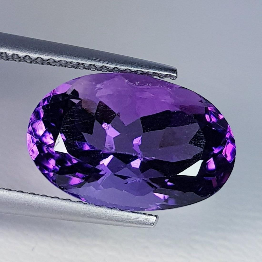 Natural Amethyst Oval Cut 7.10 ct (1 of 5)