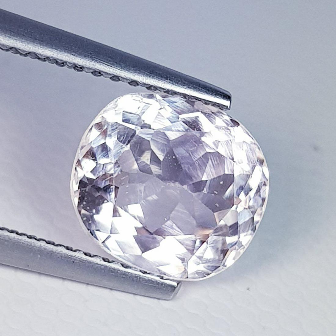 2.90 ct Natural Spodumene Oval Cut (1 of 5)