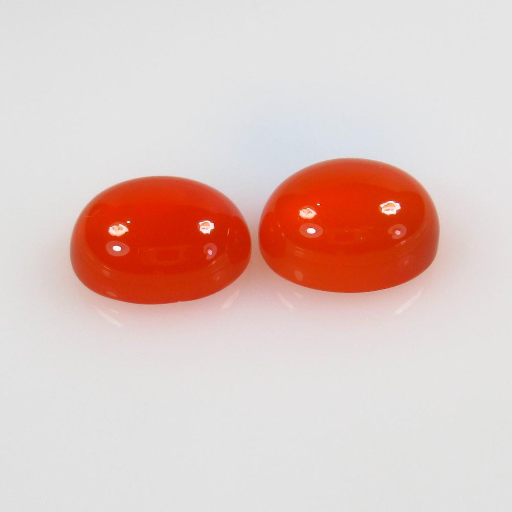 10.43 Ctw Natural Orange Carnelian Oval Pair: No Reserve! Title: 10.43 Ctw Natural Orange Carnelian Oval Pair Stone Clarity: Semi-Transparent Gemstone: Carnelian Carat Weight: 10.43 Size/Dimensions: 12.30 x 10.30 x 5.80 mm / 2 PC's Additional Inf