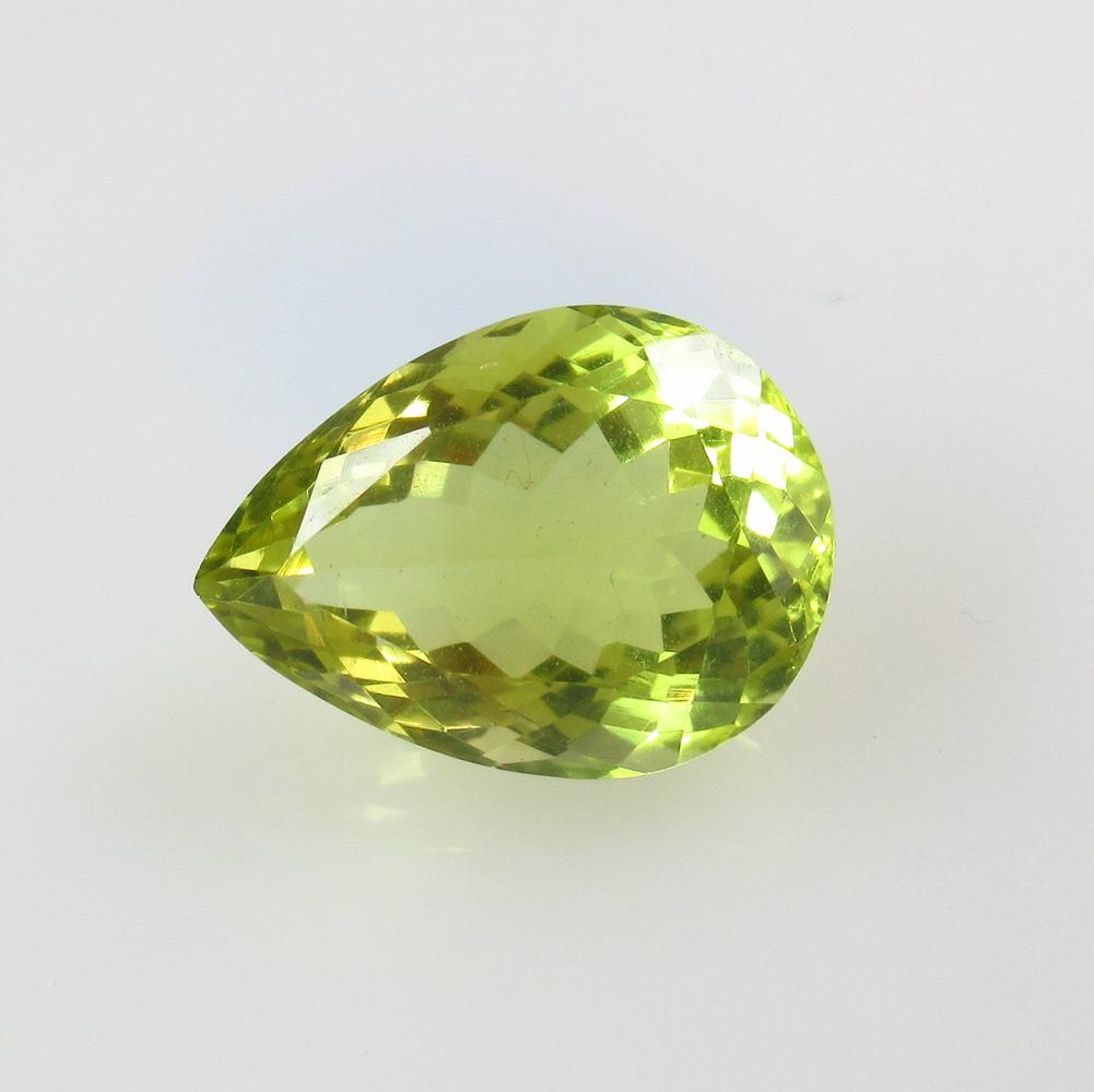 8.67 Ctw Natural Lemon Quartz Pear Cut: No Reserve! Title: 8.67 Ctw Natural Lemon Quartz Pear Cut Stone Clarity: VVS Gemstone: Lemon Quartz Carat Weight: 8.67 Size/Dimensions: 16.20 x 11.90 x 8.30 mm Additional Information: Good Luster / To