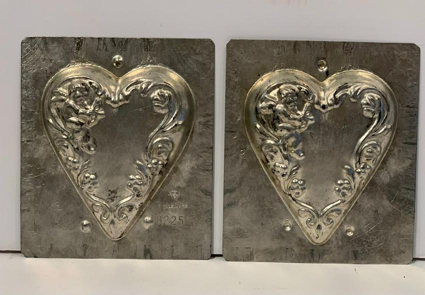 Heart Chocolate Mold, 2-piece, Cupid & Vine motif, (1 of 5)