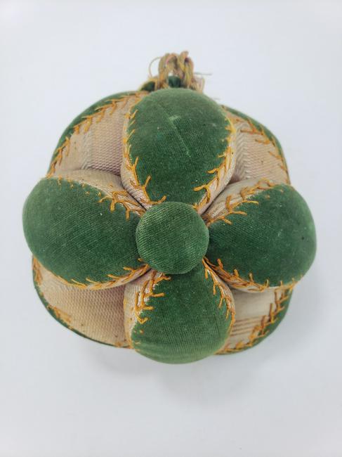 Early Amish or Mennonite Pincushion w/ Buttons (1 of 4)