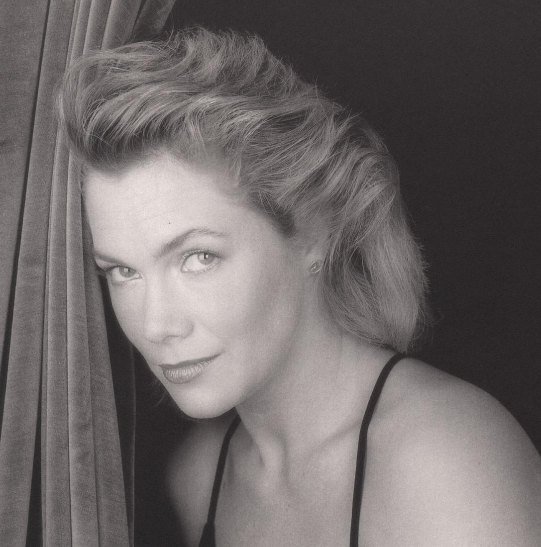MAPPLETHORPE - Kathleen Turner, 1986: Artist: MAPPLETHORPE Print Title: Kathleen Turner, 1986 Medium: Duotone Photoengraving Printed 1980’s in the US Image size (inches) approx. 10 x 8” Robert Mapplethorpe was an American photographer