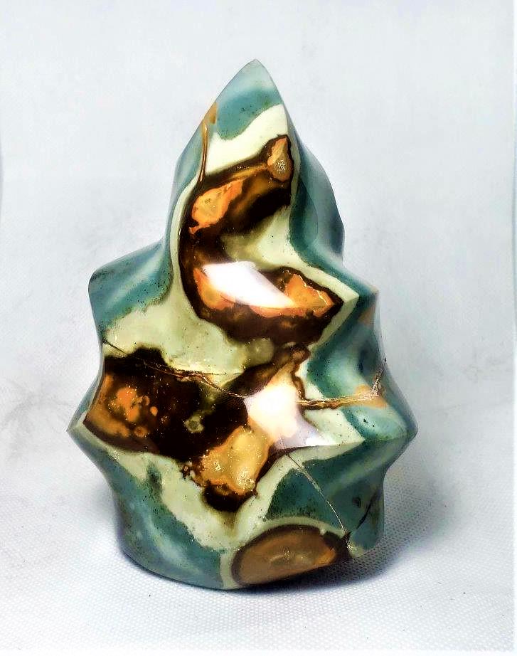 Ocean Jasper Standing Tumble - 902.5 Grams: Title: Ocean Jasper Standing Tumble - 902.5 Grams Gemstones: Mineral Carat weights: 902.5 Grams Size/Dimensions: 5.4X3.6X2.6 Cm Additional Info:Ocean Jasper Standing Tumble - 902.5 Grams Reserve: $150