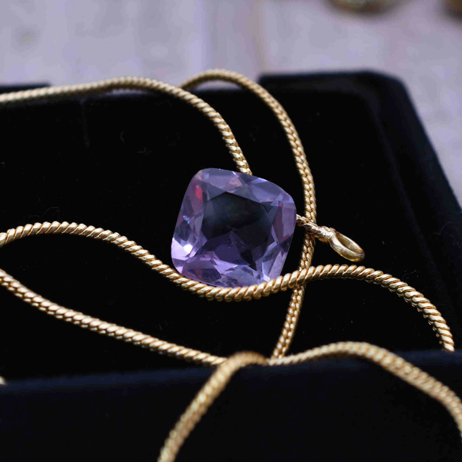 Carat: 4.67 Ct, Quality: Good - Excellent, Origin - (1 of 3)