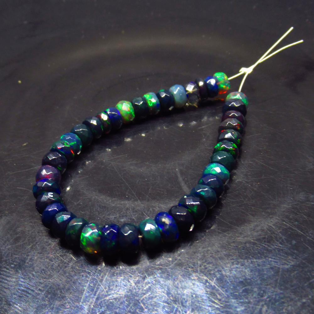 14.45 Ct Natural 39 Drilled Faceted Black Opal Beads (1 of 2)