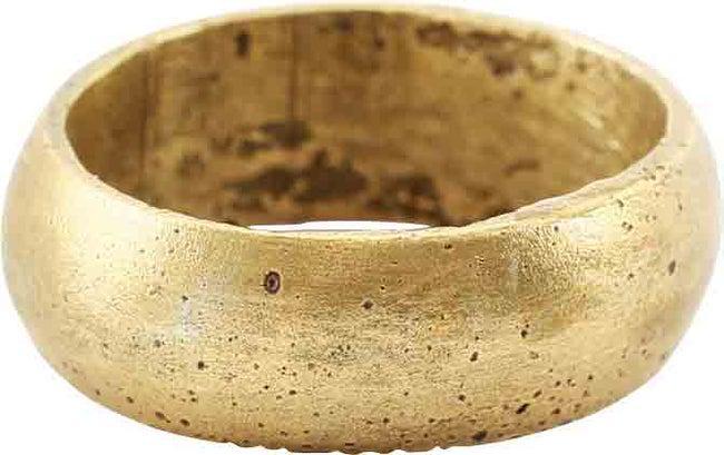 VIKING MAN'S WEDDING RING C.850-950 AD SZ 6 1/4: Very broad 6.6mm width round-faced band. Gilt bronze, size 6 & 1/4 for the small finger as was the custom. Made with a central core to distribute the molten metal and heat. The core was then laborious