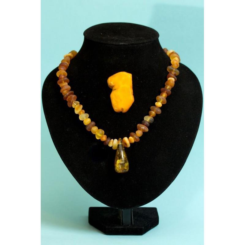 Baltic amber necklace pendant brooch with insects (1 of 15)