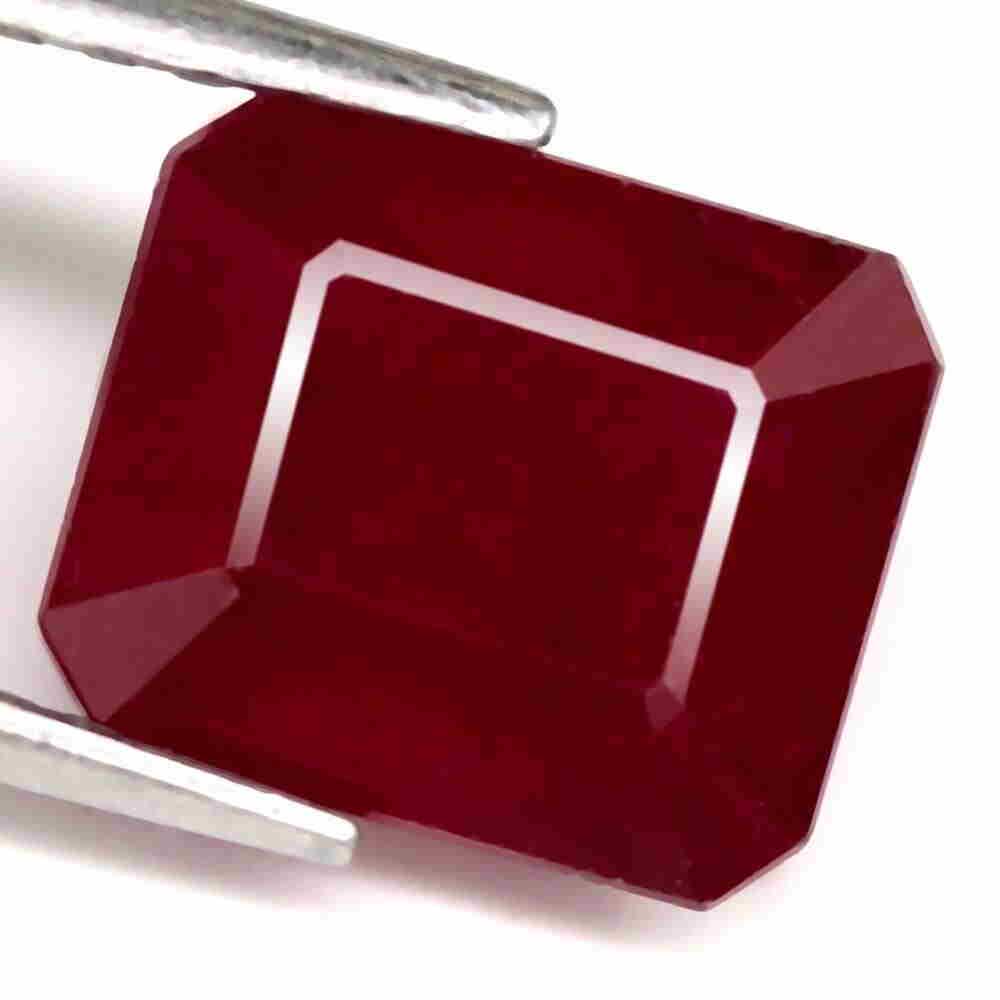 4.35 Ct. Ruby Natural Octagon Facet Top Blood Red (1 of 3)